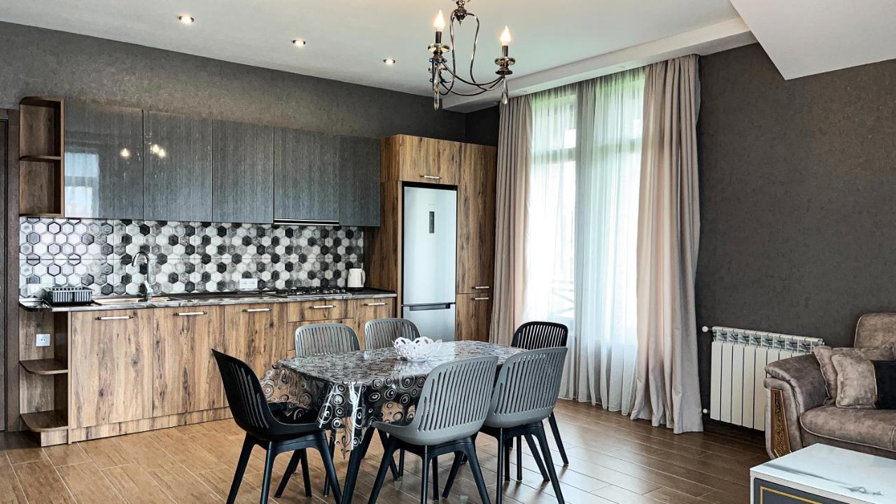Dani Lux Apartamento Bakuriani Quarto foto